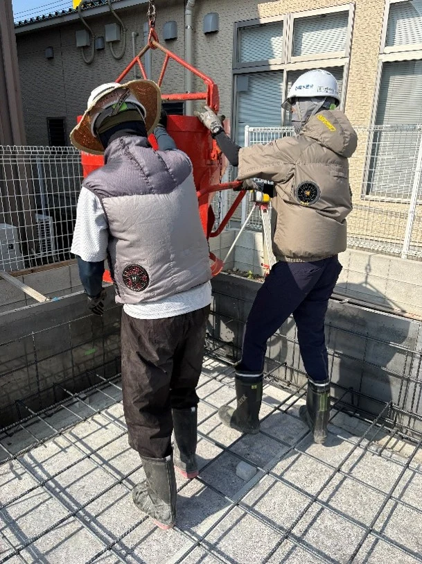 コンクリート、翼をさずかる～♪ 掲載写真